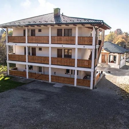 Oda ve Kahvaltı Drag De Maramures *