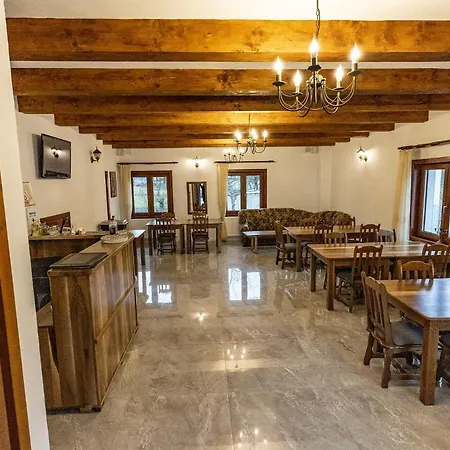 Oda ve Kahvaltı Drag De Maramures *